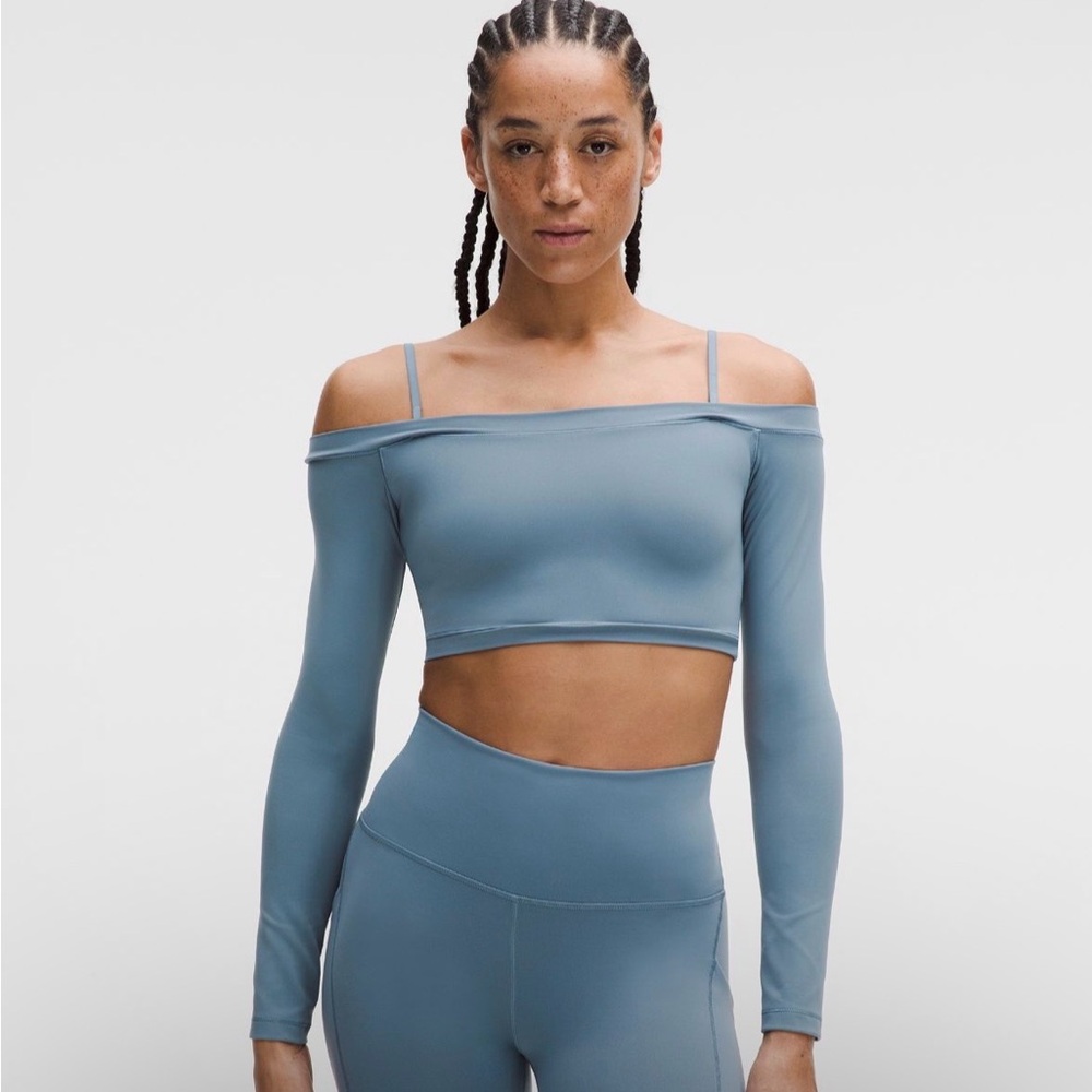 Lululemon Women's train Off-Shoulder Blue Crop Top